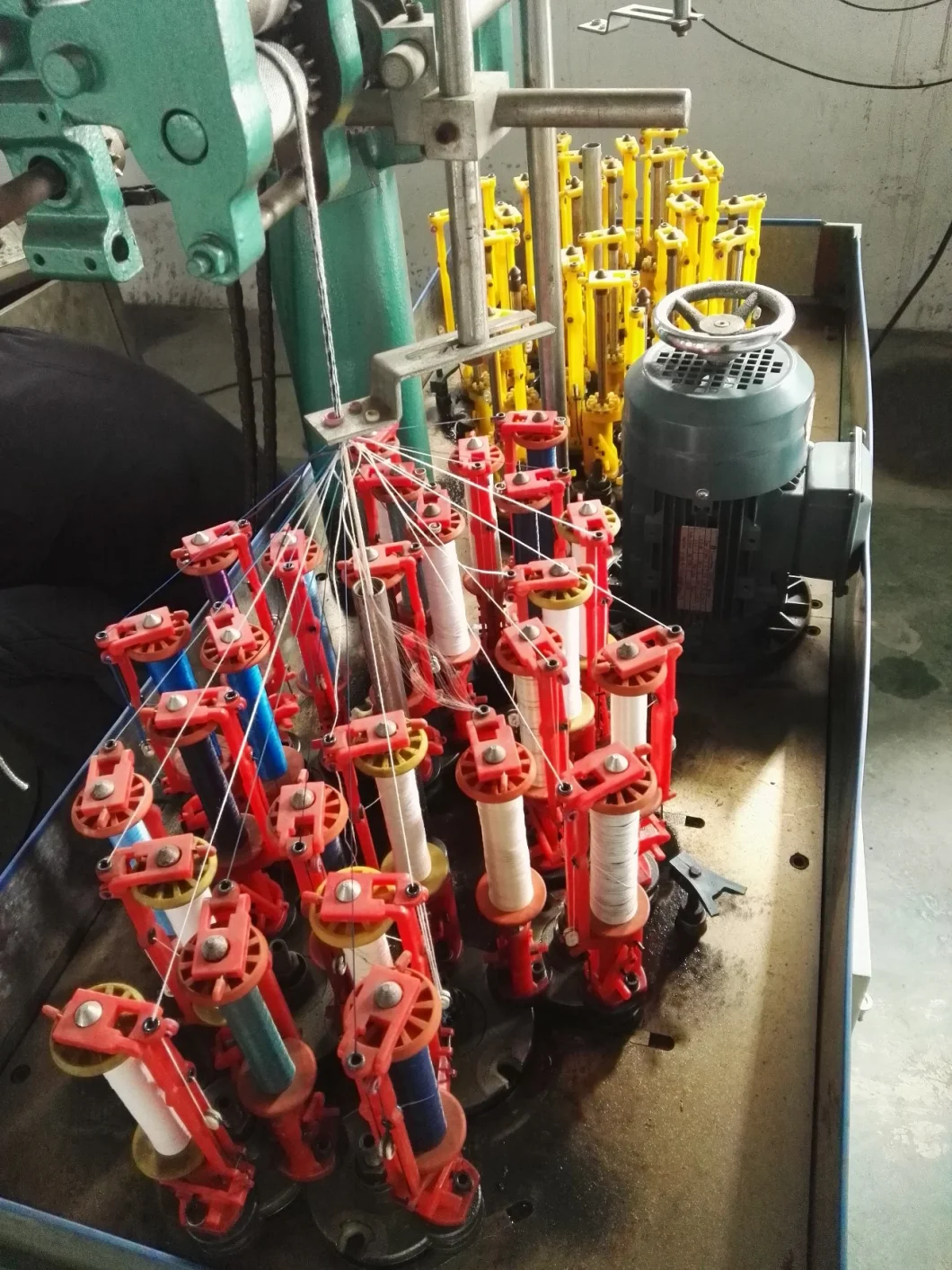 lace braiding machine lace braiding machine
