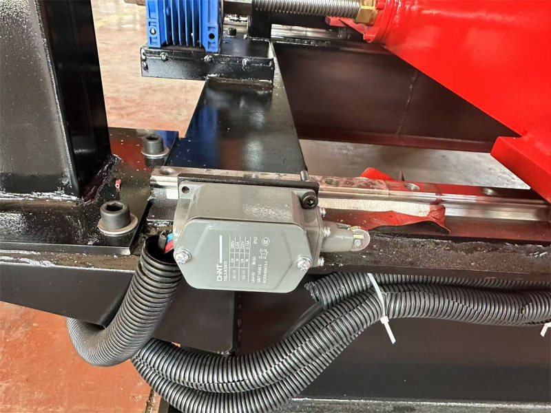 Automatic Cable Tray Cover Machine with Ribbing