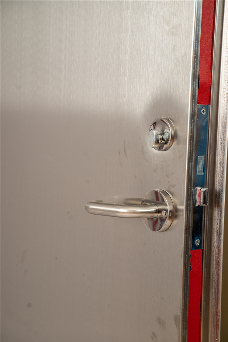 China Manufacturer Stainless Steel Fire Proof Door