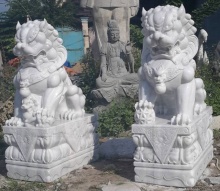 Marble temple guardian Lions carving Sculpture Garden Carving Statues