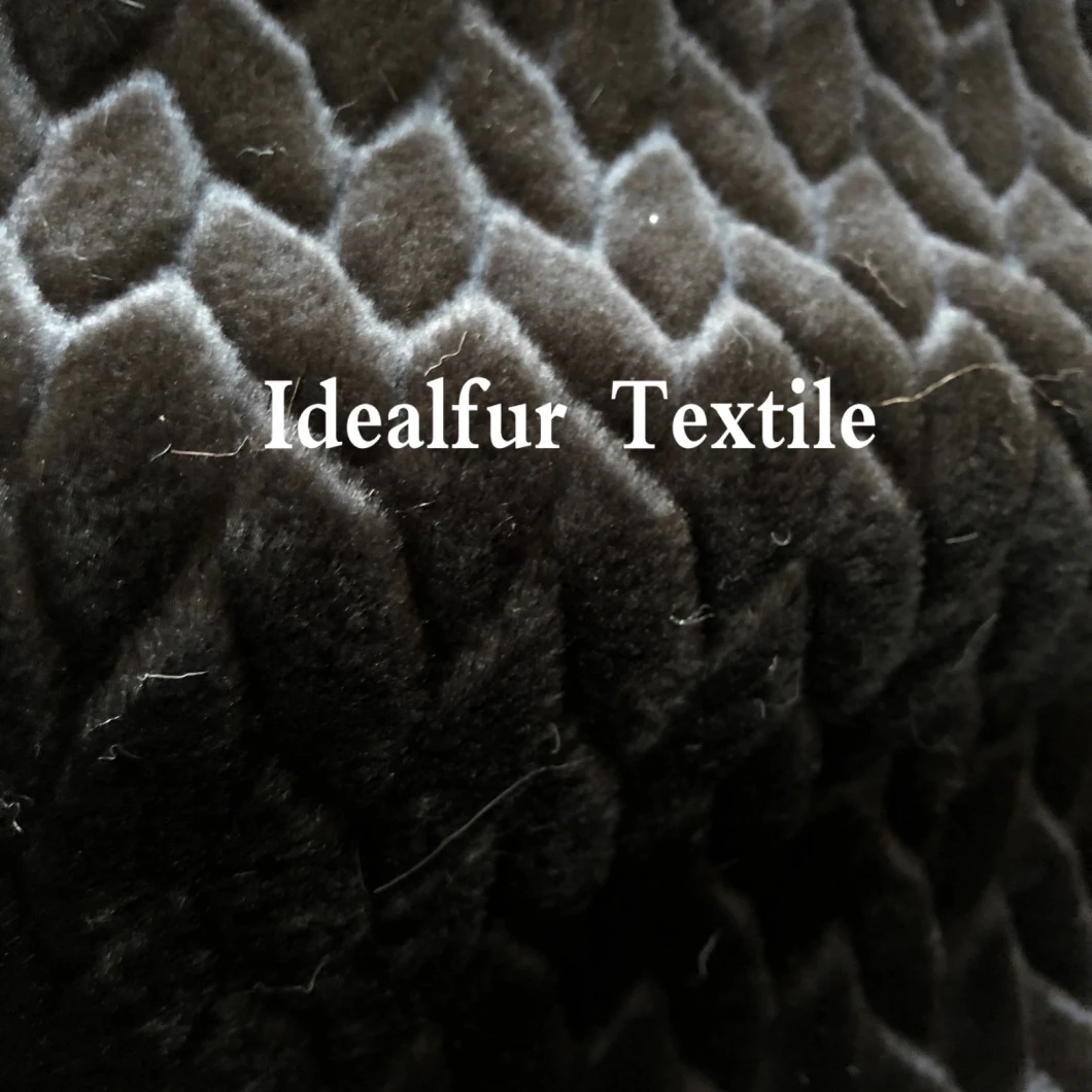 Embossed Knitted Fake Black Rabbit Fur