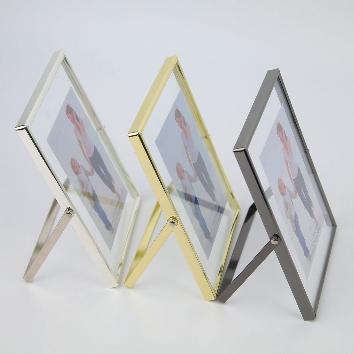 Nordic Metal Stereo Glass Photo Frame INS Creative Metal Desk Decorative Frame 6 7 Inches Picture Frame