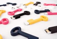 Retro Skeleton Cle Key USB PVC new gift