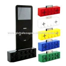 Portable mini docking speaker for iPhone