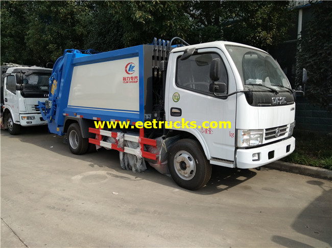 5000L Compression Trash Trucks