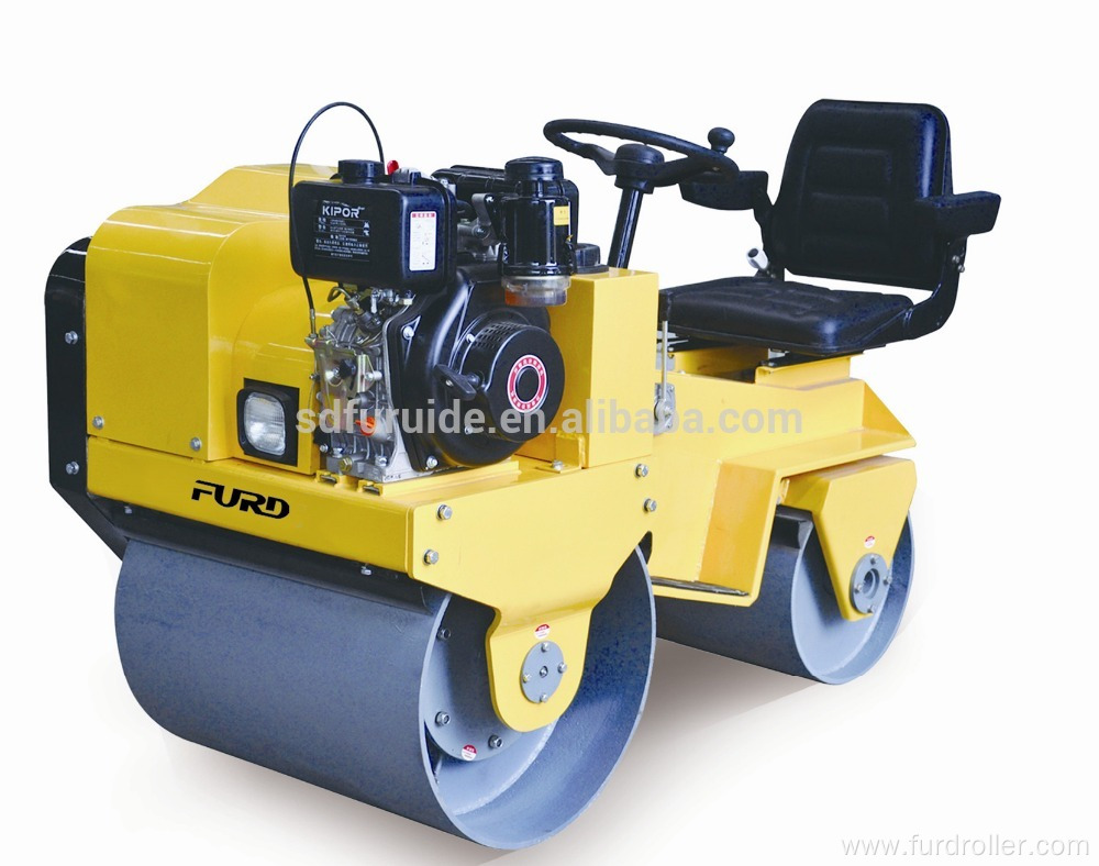 Mini Soil Compactor Asphalt Vibratory Road Roller For Road FYL-850