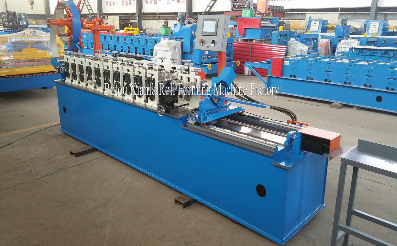 stud forming machine