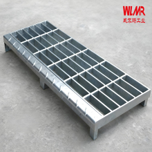 Eco-Friendly Steel Grating Footboards for Construction