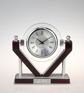 Beautiful gift items table clock