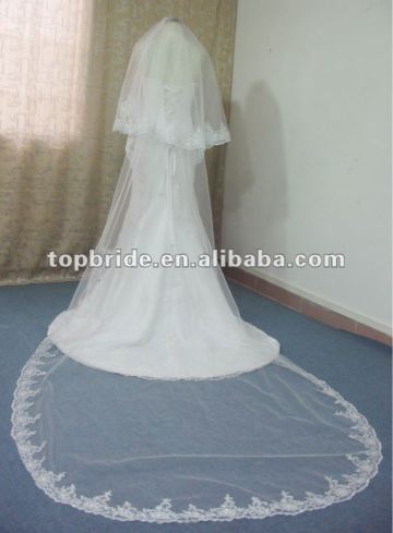 V004 Bridal Vintage Wedding Veil