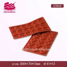 Silcone cake mould/silicone bakeware