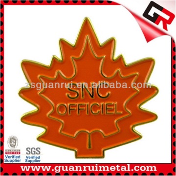 Super quality Cheapest maple leaf badges