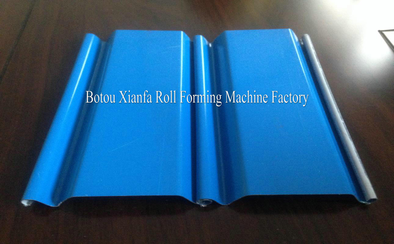 Roller shutter door machine