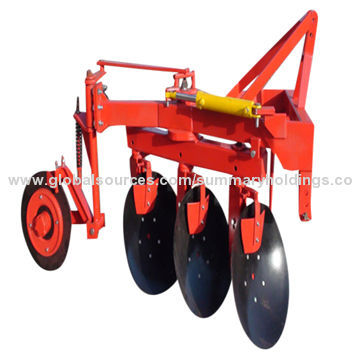 New type two-way reversible disc plough