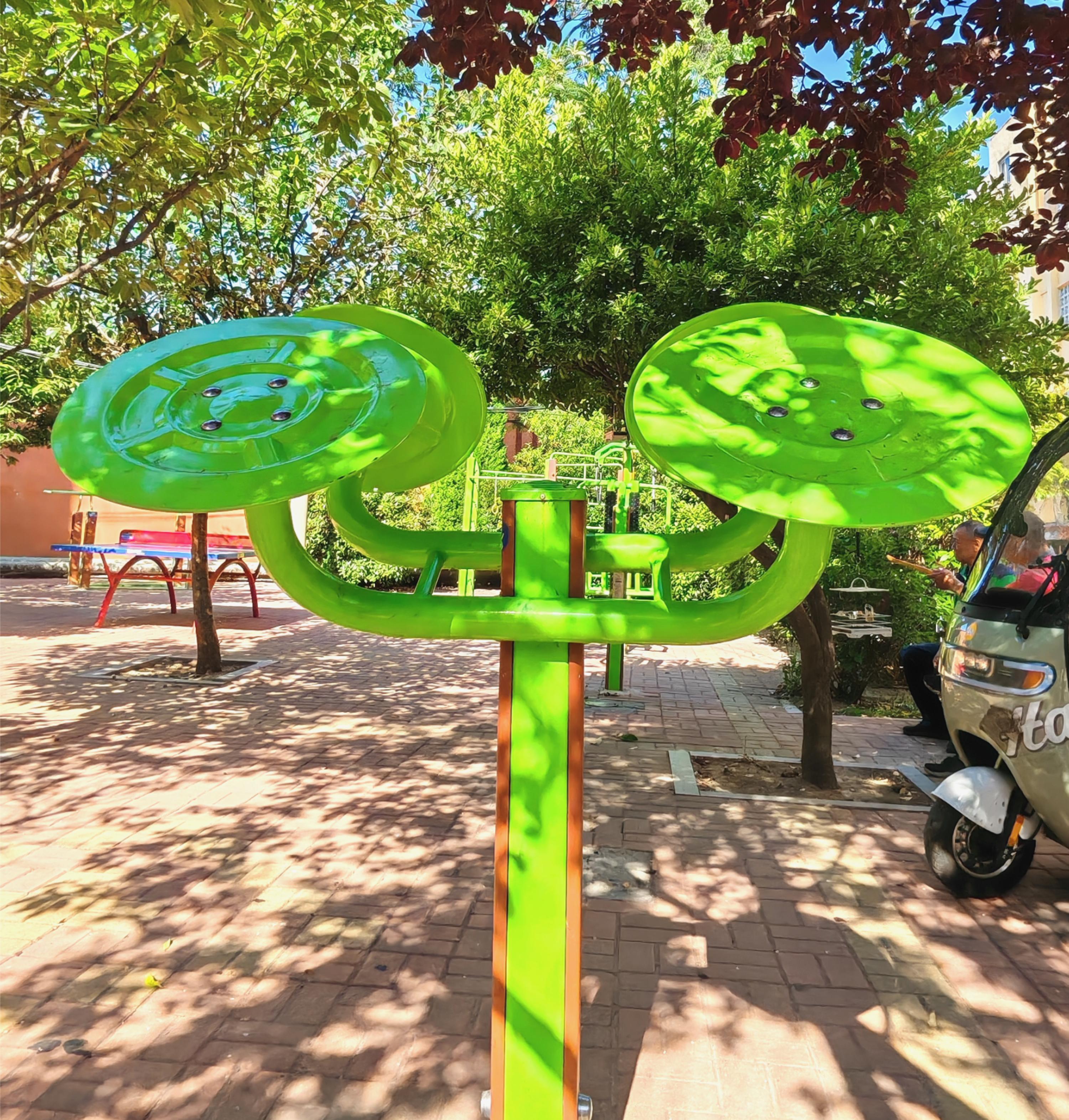 Оборудование для фитнеса на открытом воздухе Outdoor fitness equipment