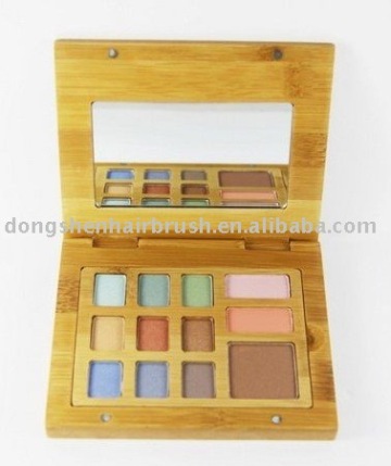 eyeshadow cosmetic compact