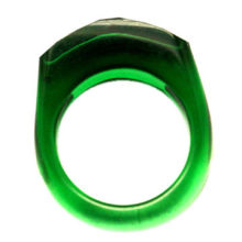 Round green fashion gemstone diamond ring, eternity love