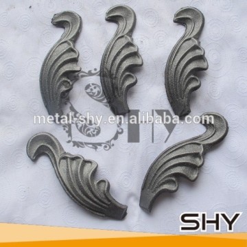 Iron Flowers and Leaves Ornamental Leaves