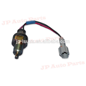 Isuzu1 CXZ96 Reverse Lamp Switch 1824400820/1-82440082-0