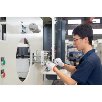 Photovoltaic bus welding line equipment