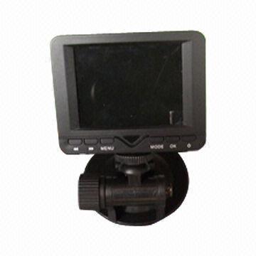 Vehicle traveling data recorder