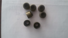 Deutz FL912 diesel engine parts valve stem seals
