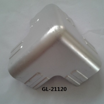 Trailer Aluminum Corner Extrusion