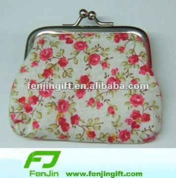 kiss lock coin purse