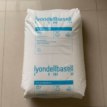 EVA UE624000 LyondellBasell With VA content 18% for thin films
