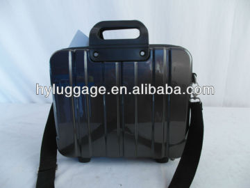 portable luggage /suitcase