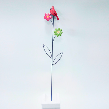 Metal Cardinal Garden Stake