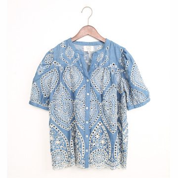 Ladies broidery shortsleeve blouse