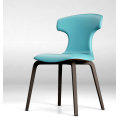 Roberto Lazzeroni Poltrona FrauによるMontera Chair