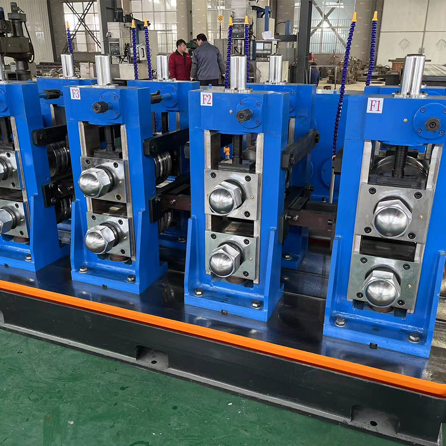 Roll Forming Machine