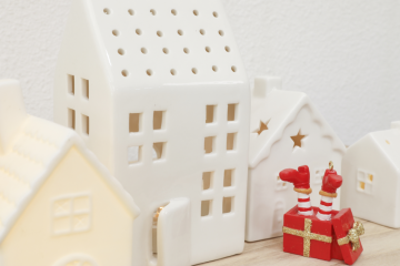 Ceramic White Cottage Tealight Holders