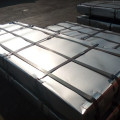 Lembar atap logam baja galvanis di gulungan