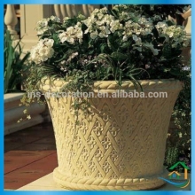 Garden pots and containers