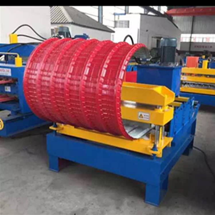 curved roll forming machine