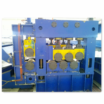 Highway W-beam guardrail cold roll forming machine