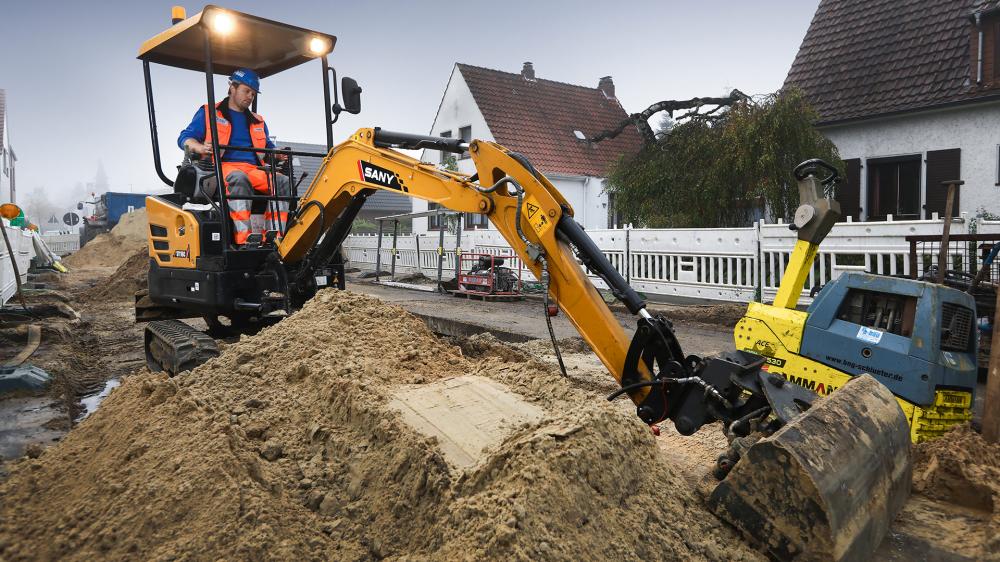 SANY SY35U mini micro digger excavator dengan ibu jari