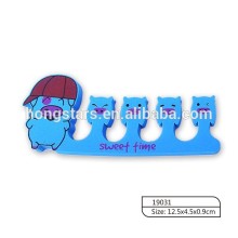 Pig Eva finger separator