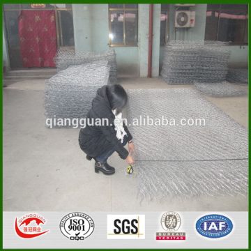 Low price hotsell high quality woven gabion mesh