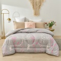 Winter thickened polyester comforter