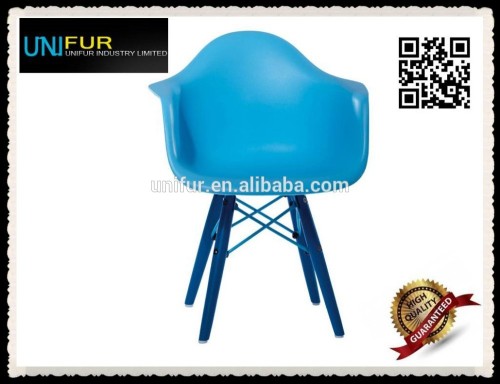 Hot sales children pp chair blue color with chromed wood color
