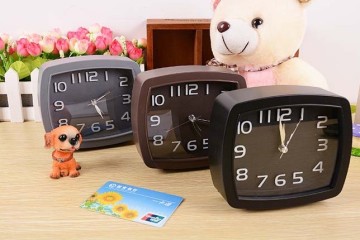 Gift clock wholesale simple clock hot gift clock