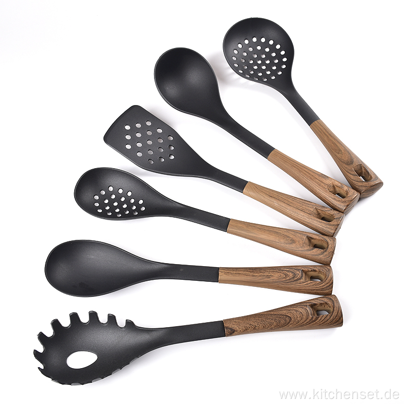 heat-resistant plastic kitchen accessories wooden utensils