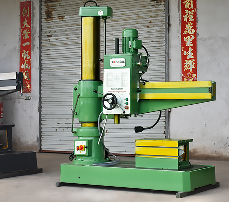 radial drilling machine