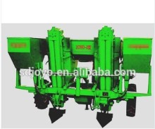 2BYF corn planter with fertilizer