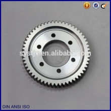 Light bore car use gear wheel