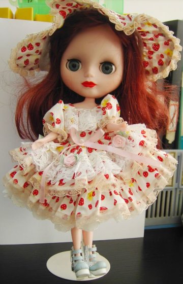 blythe fashion doll, dress up doll, display doll, make up dress up dolls